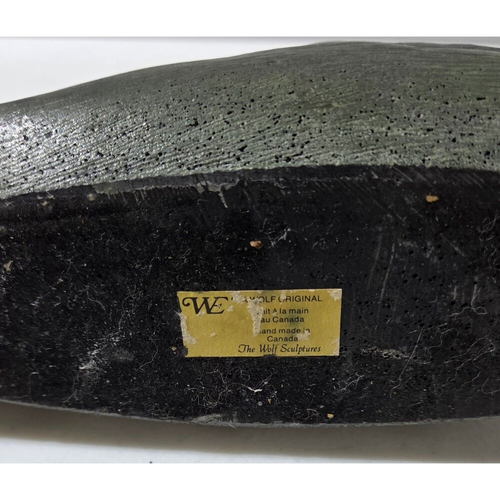 Signed WE Edmond Wolf Handmade Soapstone Eskimo Kayak Catch Of Day 10" Figurine - Picture 5 of 5